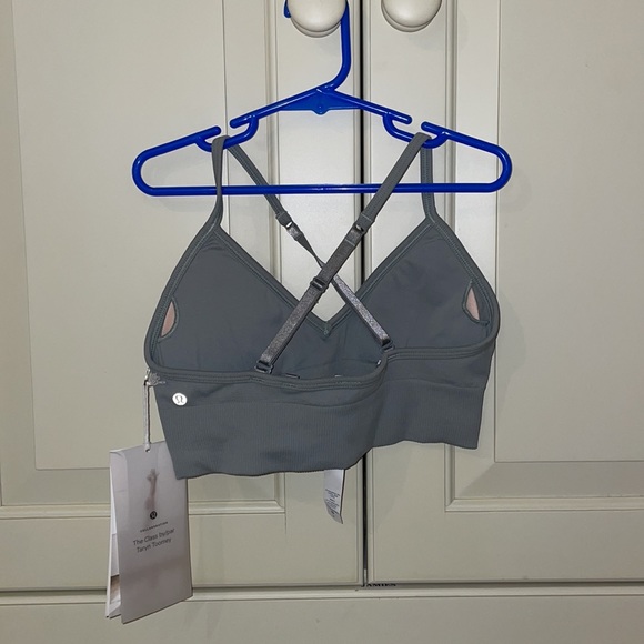 NEW WITH TAGS lululemon awakening bra - Picture 2 of 2